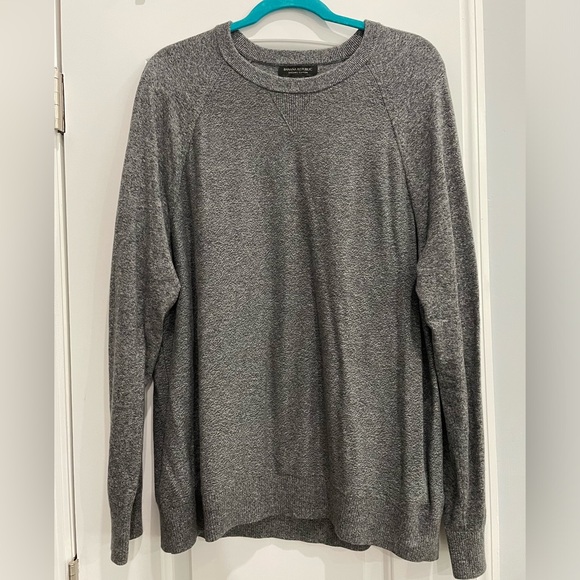 Banana republic XL 100% organic cotton grey sweater - Picture 1 of 2